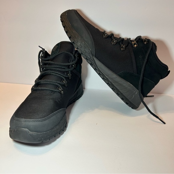 Men's COLUMBIA Pineknoll Mid Waterproof Omni-Grip Trail-Hiking Boot Sz 10.5 - Picture 1 of 8